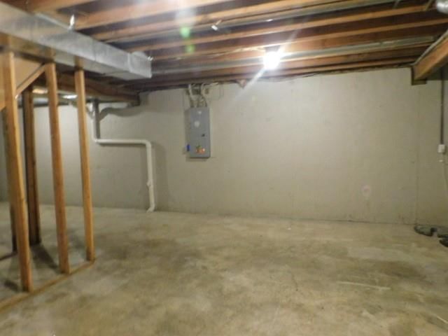 21541-21543 S PECULIAR Drive — photo 36