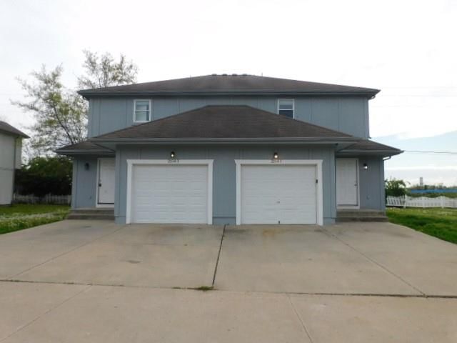 21541-21543 S PECULIAR Drive — photo 42