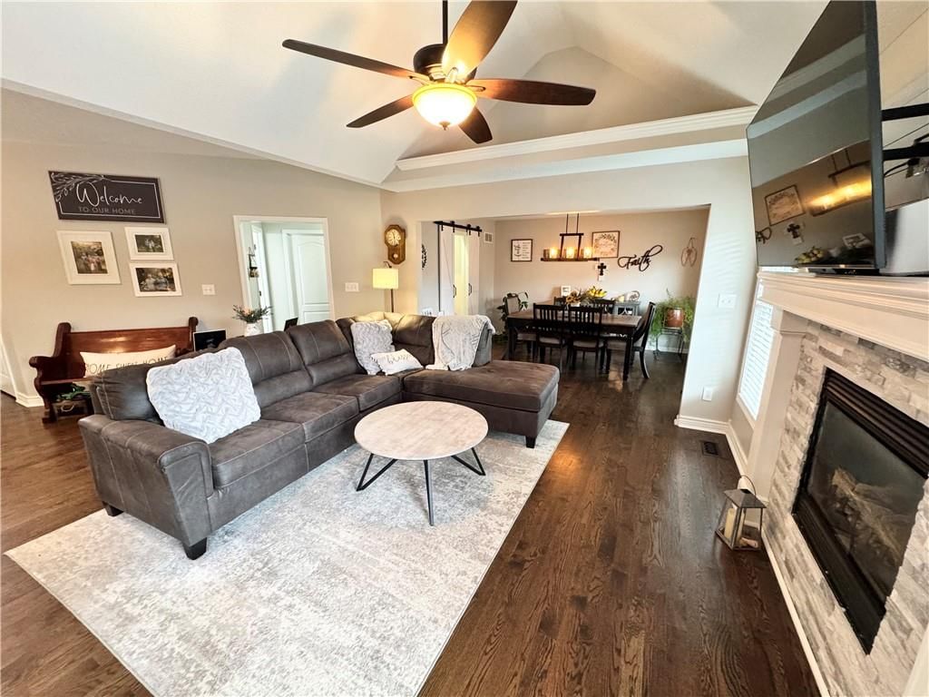 4387 SW Creekview Drive — photo 14