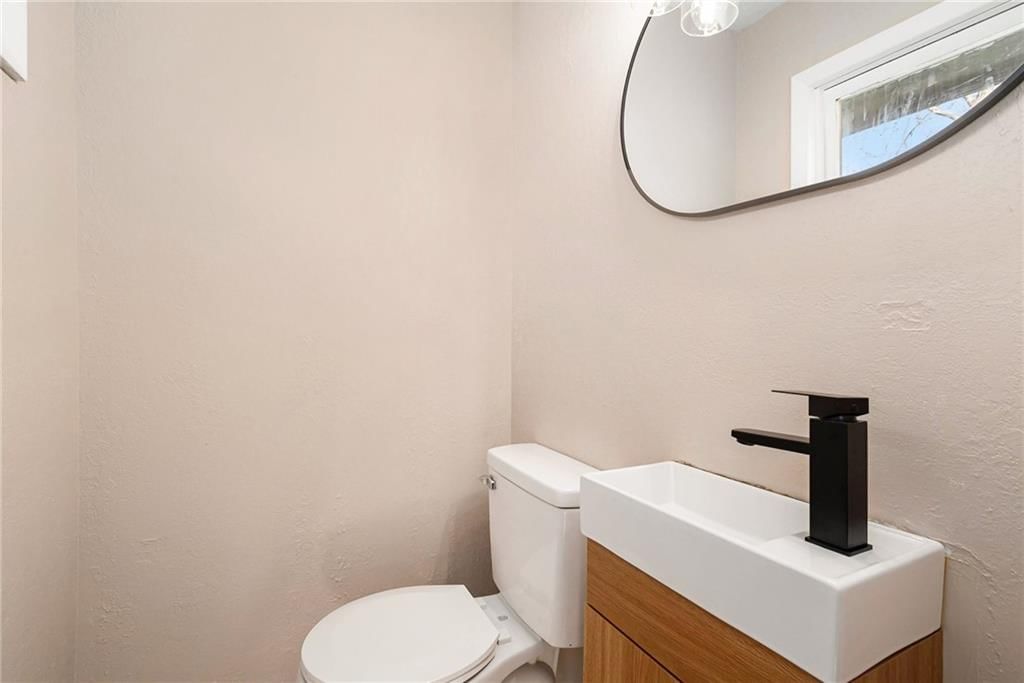 54 N Browning Street — photo 12