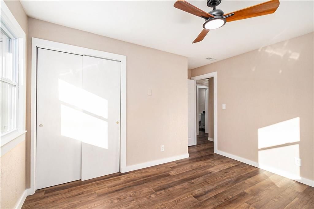 54 N Browning Street — photo 14