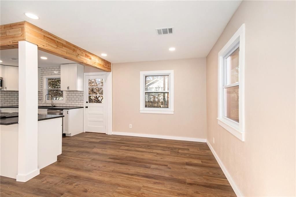 54 N Browning Street — photo 6