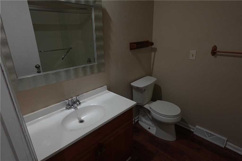 4724 N Oakley Avenue — photo 7