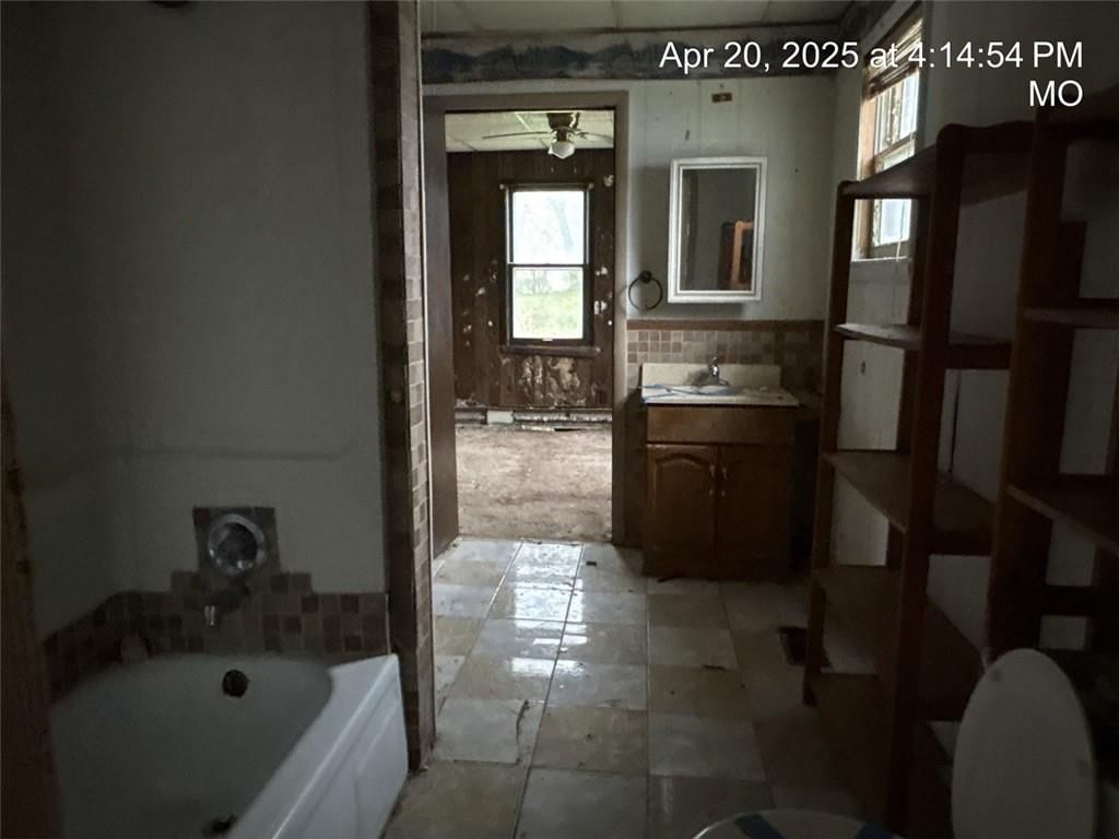 6605 Carnegie Street — photo 14