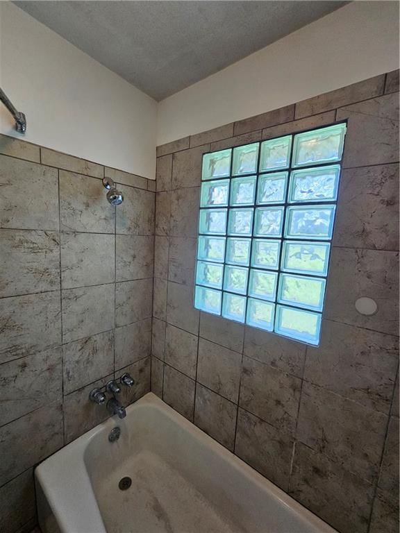 3018 S Downey Avenue — photo 15