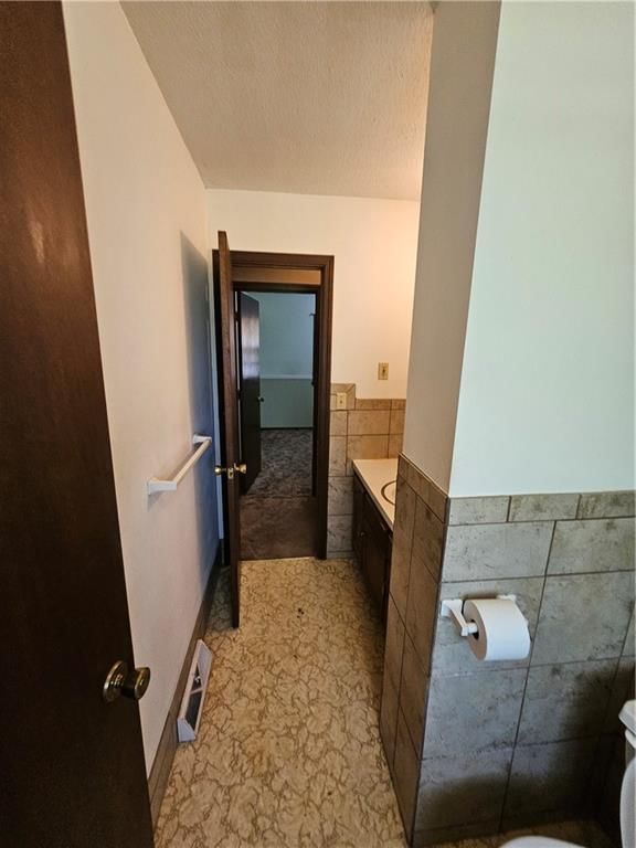 3018 S Downey Avenue — photo 16