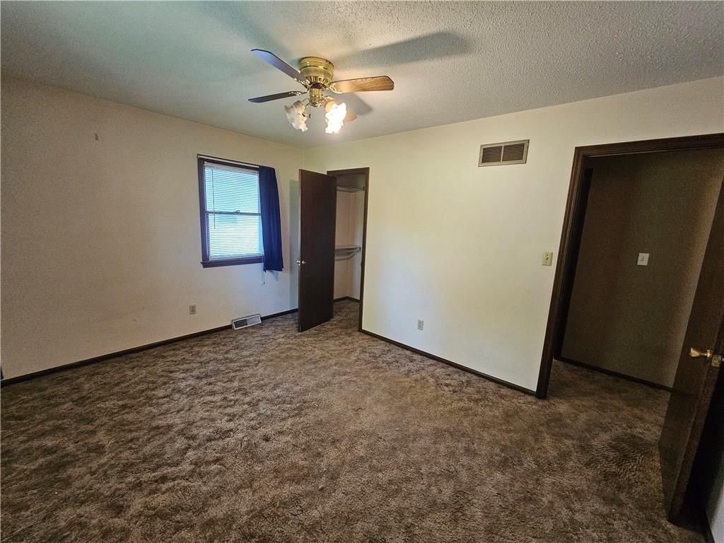 3018 S Downey Avenue — photo 18