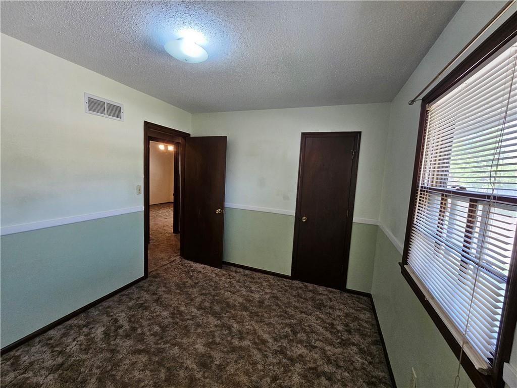 3018 S Downey Avenue — photo 24