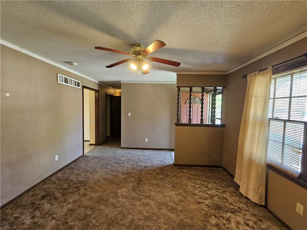 3018 S Downey Avenue — photo 6