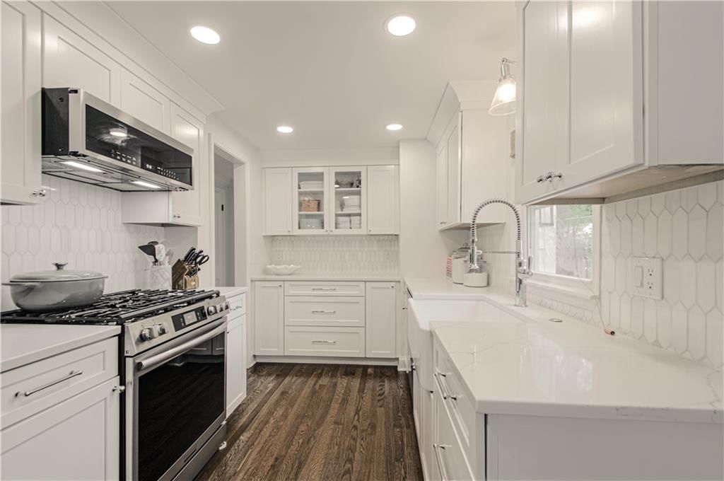 4301 W 74th Street — photo 9