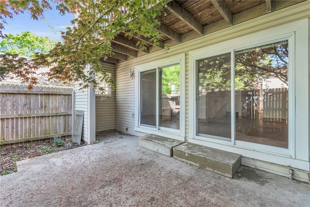 8272 NW Barrybrooke Drive — photo 25