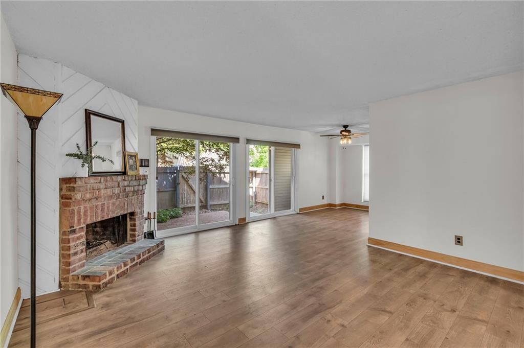 8272 NW Barrybrooke Drive — photo 5