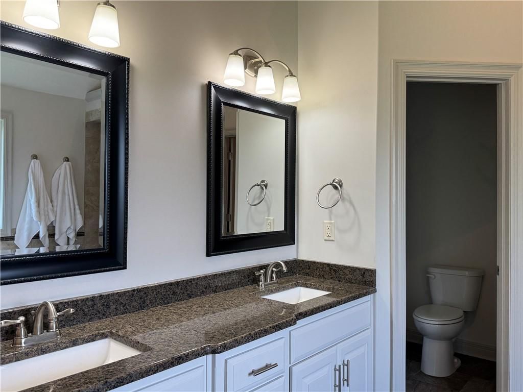 8400 Houston Street — photo 26