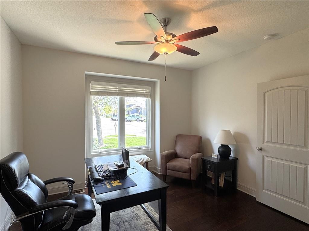 8400 Houston Street — photo 32