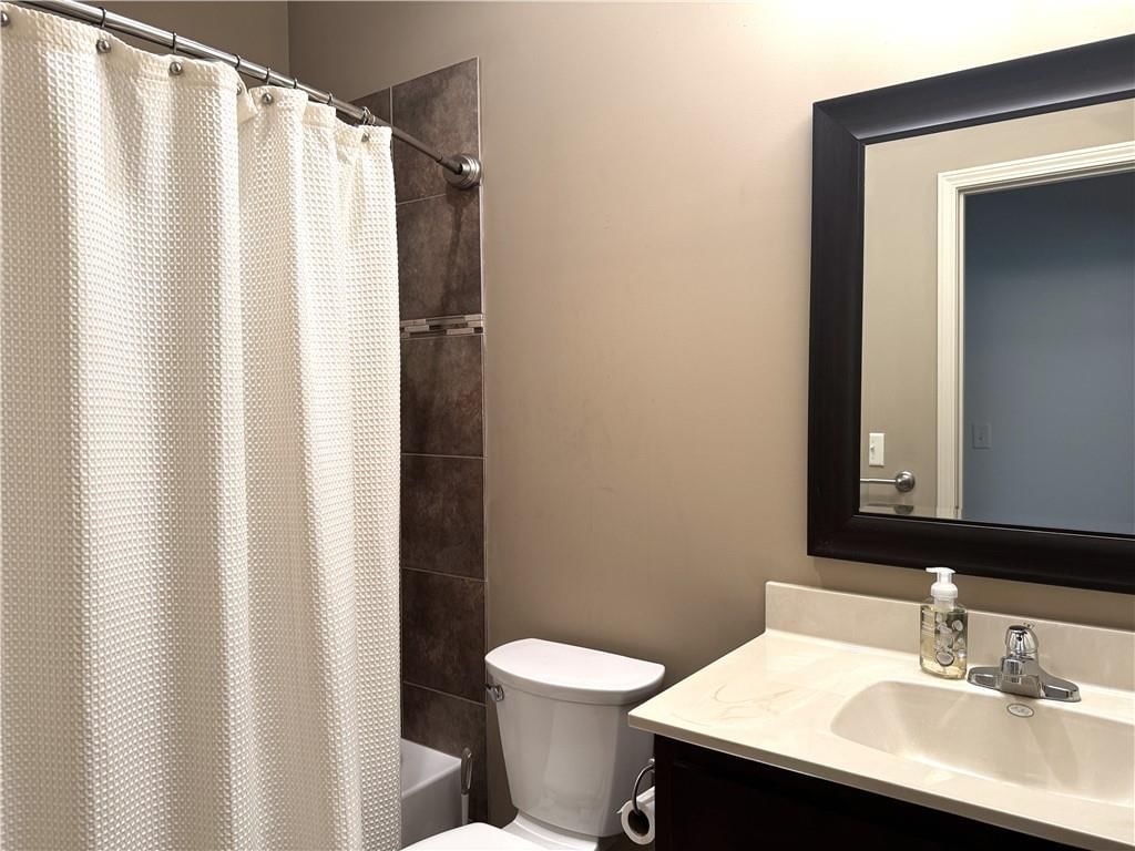 8400 Houston Street — photo 41