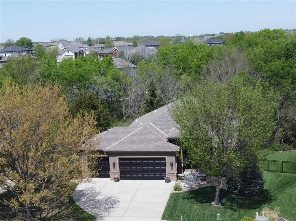 8400 Houston Street — photo 47