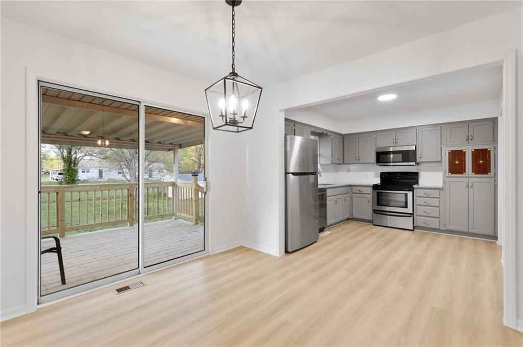 412 Front Street — photo 11