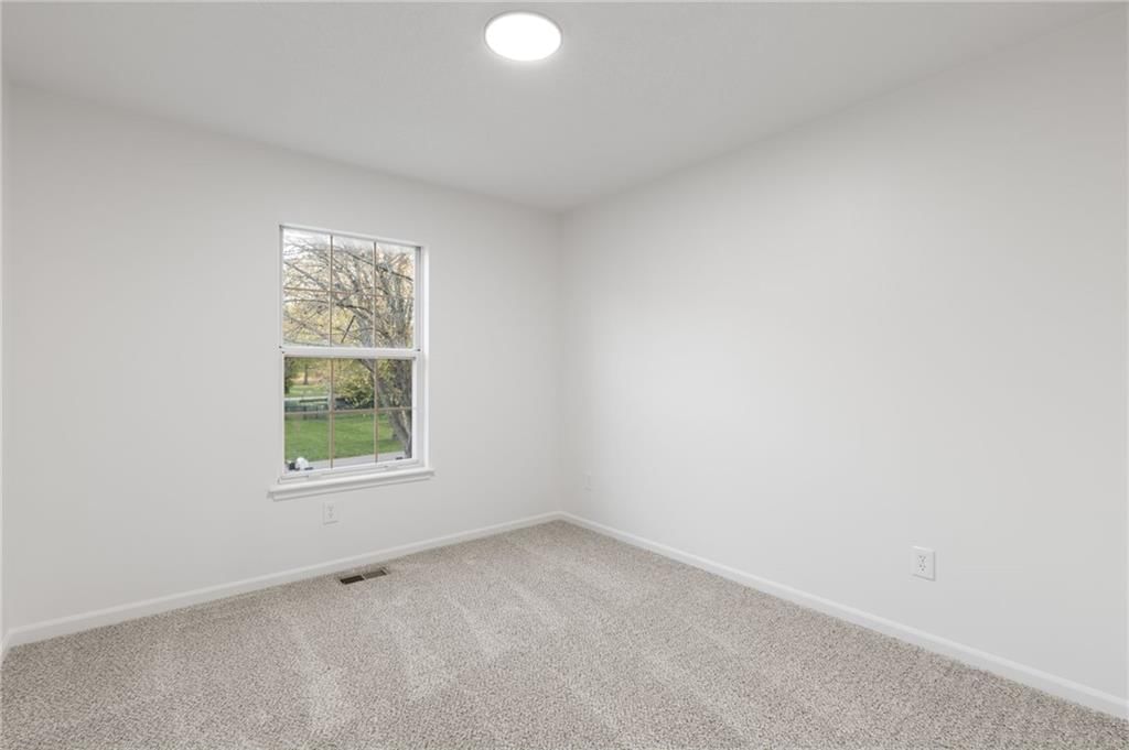 412 Front Street — photo 17