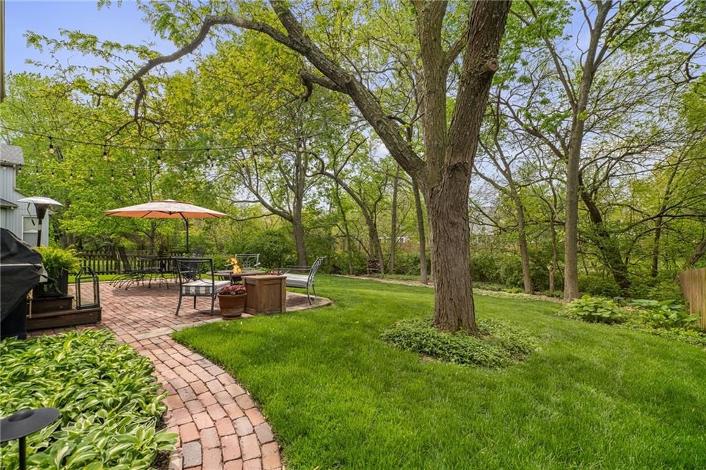 11203 W 116th Terrace — photo 32