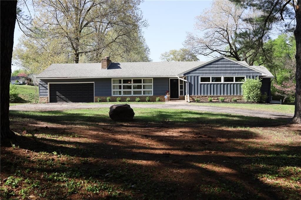 5806 NW Valley Road, Platte Woods, MO