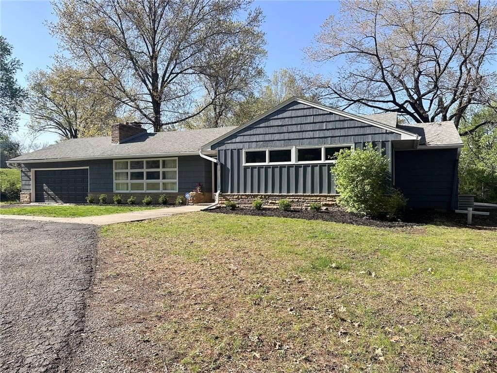 5806 NW Valley Road — photo 2