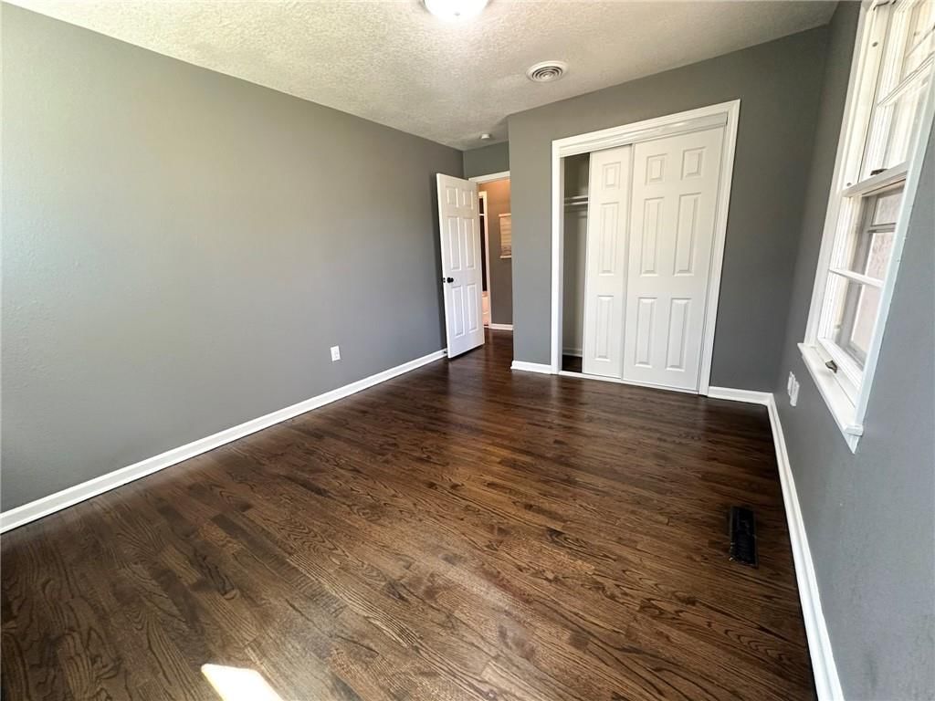 5806 NW Valley Road — photo 30