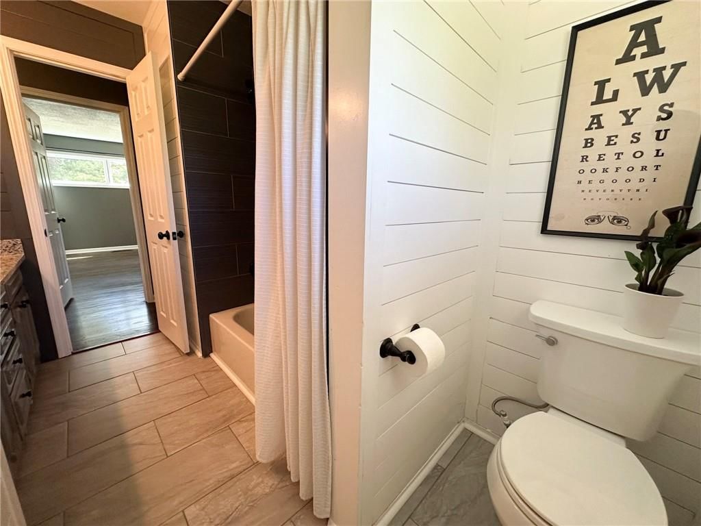 5806 NW Valley Road — photo 32