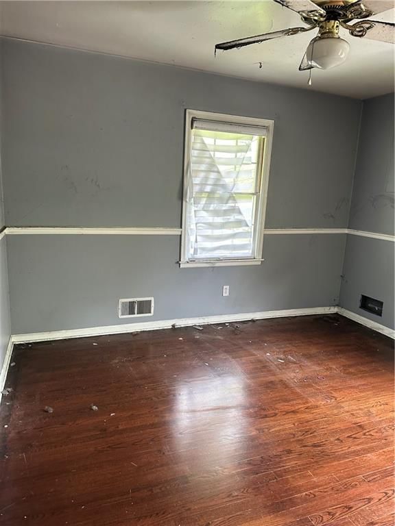 8838 Sleepy Hollow Road — photo 15