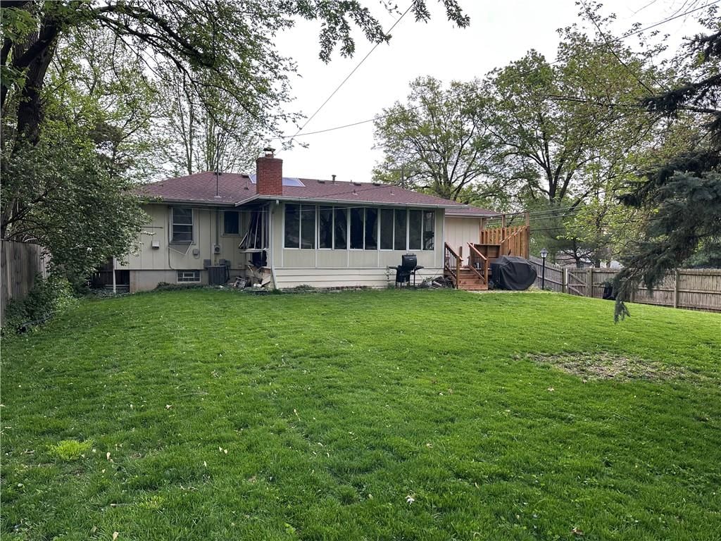 8838 Sleepy Hollow Road — photo 26