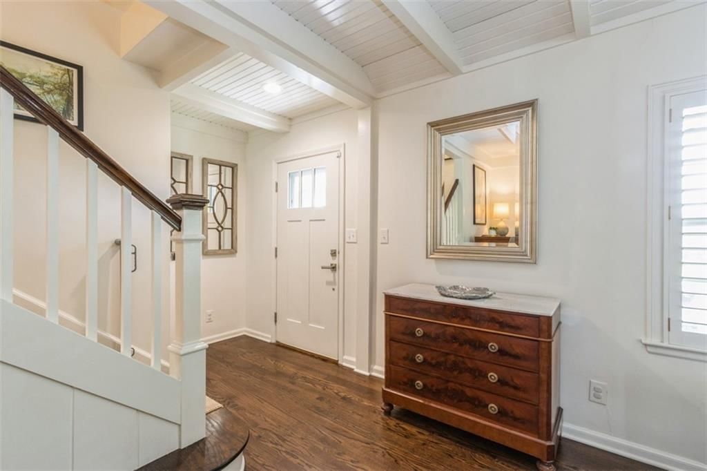 6034 Lockton Lane — photo 4