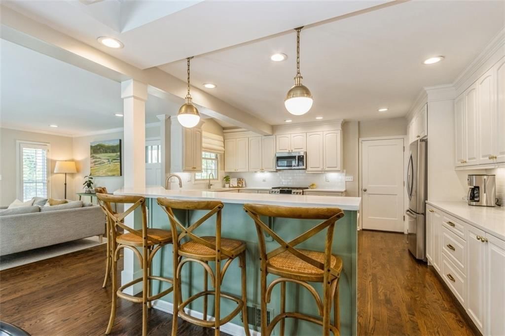 6034 Lockton Lane — photo 9