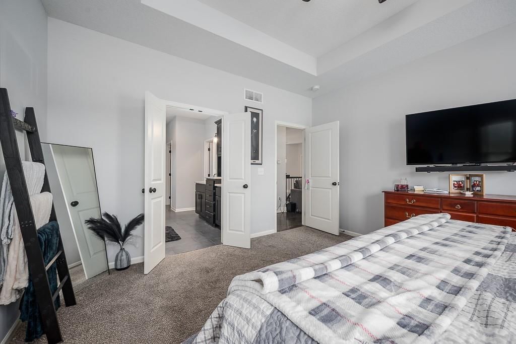 900 N Willow Court — photo 13