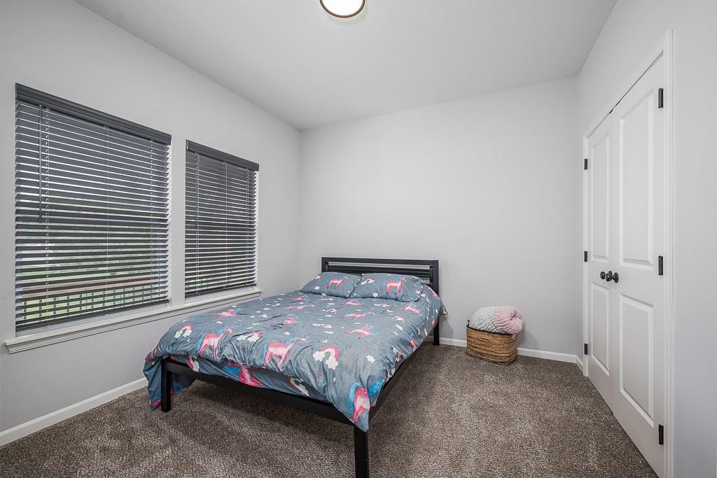 900 N Willow Court — photo 17