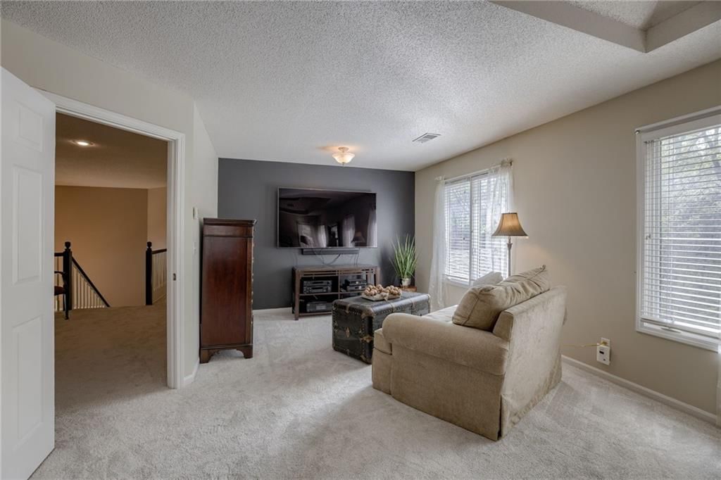 7615 Schweiger Street — photo 25