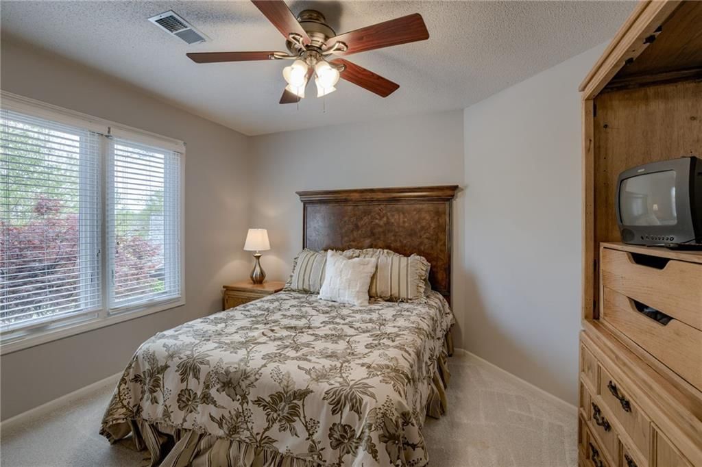7615 Schweiger Street — photo 30
