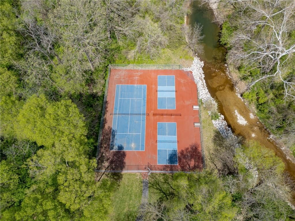 7615 Schweiger Street — photo 58