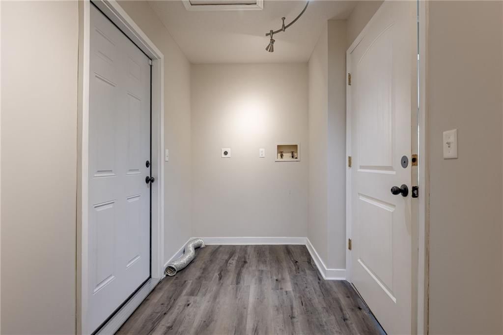 922 NW Valley Lane — photo 15