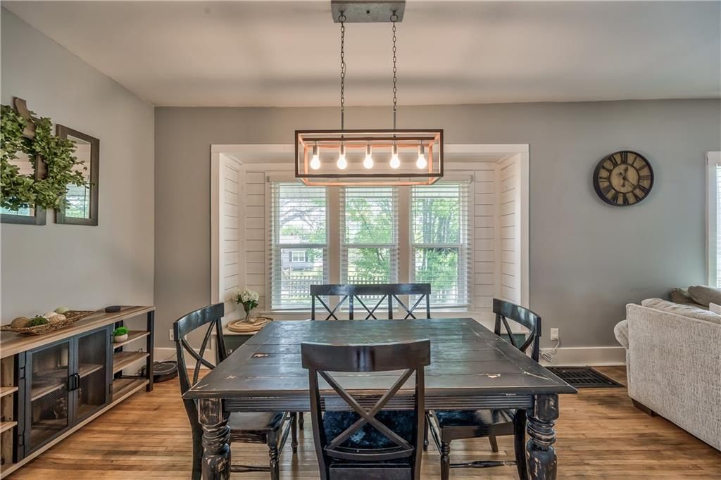 110 E Osage Street — photo 26