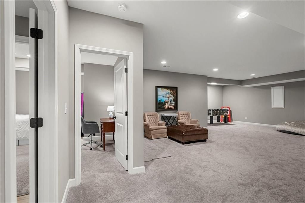 21410 W 189th Terrace — photo 38