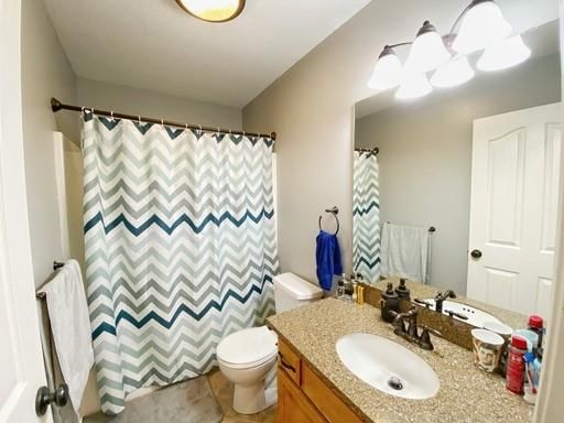 915 W 8th Avenue — photo 11