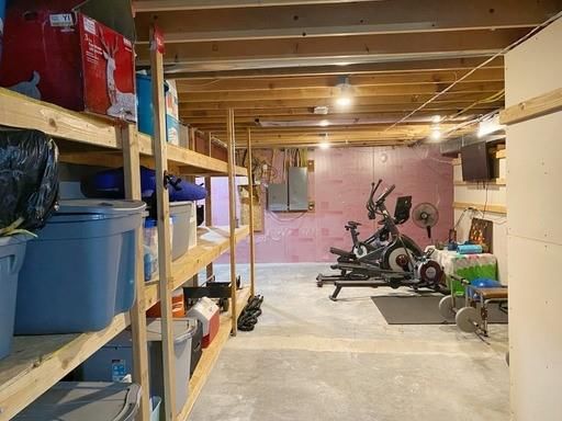 915 W 8th Avenue — photo 25