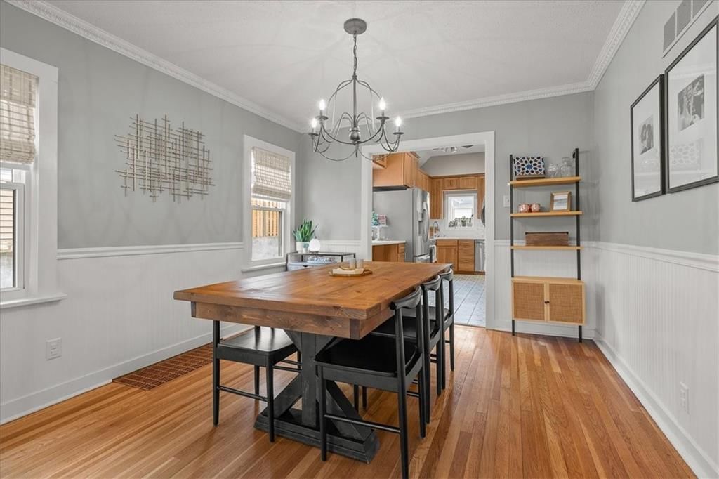 325 E 69th Terrace — photo 8