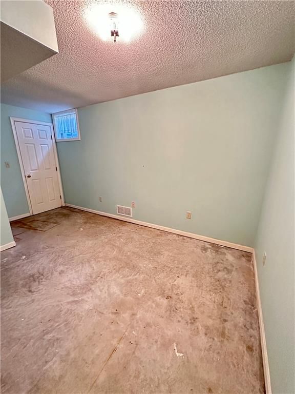 64 Walnut Way — photo 32