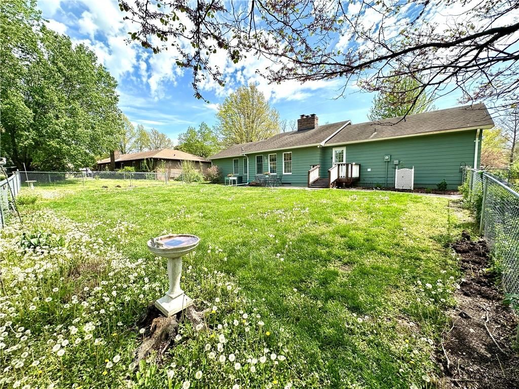 64 Walnut Way — photo 41