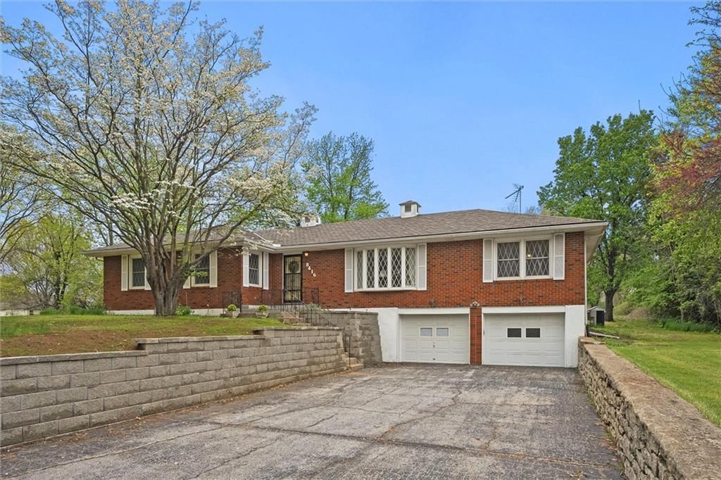 8416 WESTRIDGE Road — photo 2