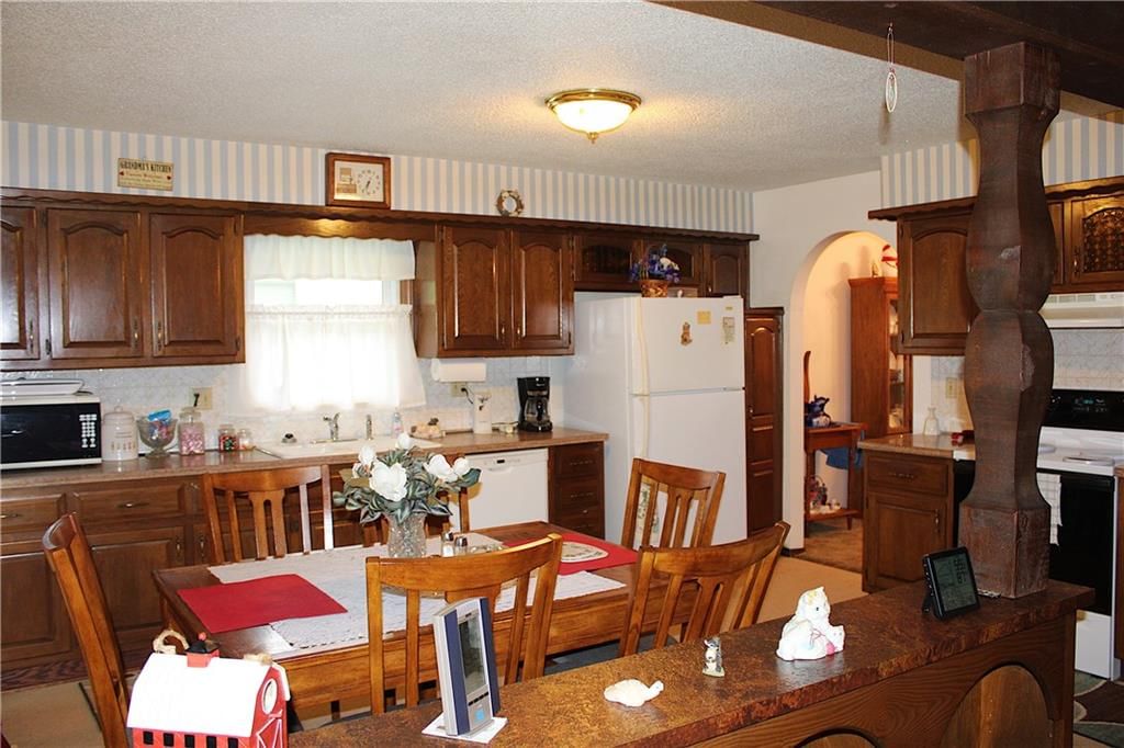 16511 Mckinley Street — photo 8