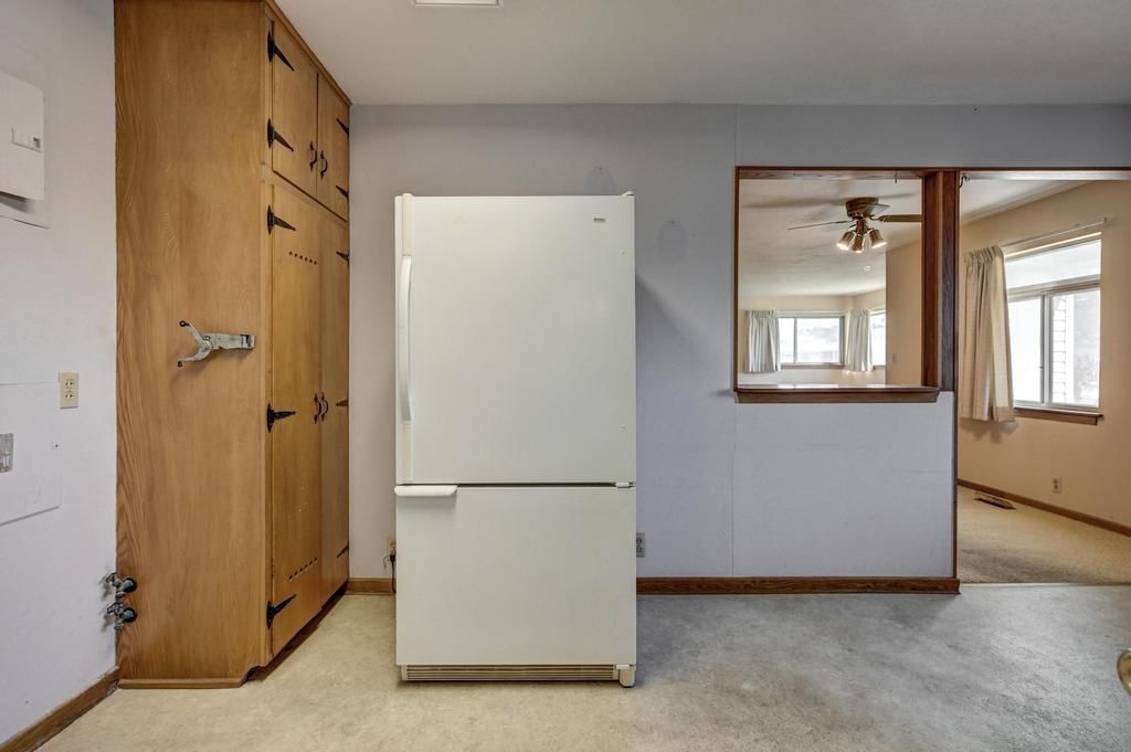 2147 S Main Street — photo 11