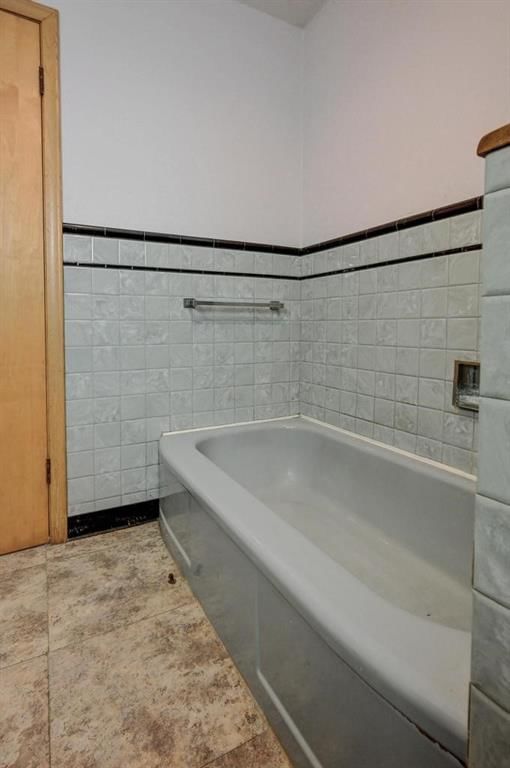 2147 S Main Street — photo 20