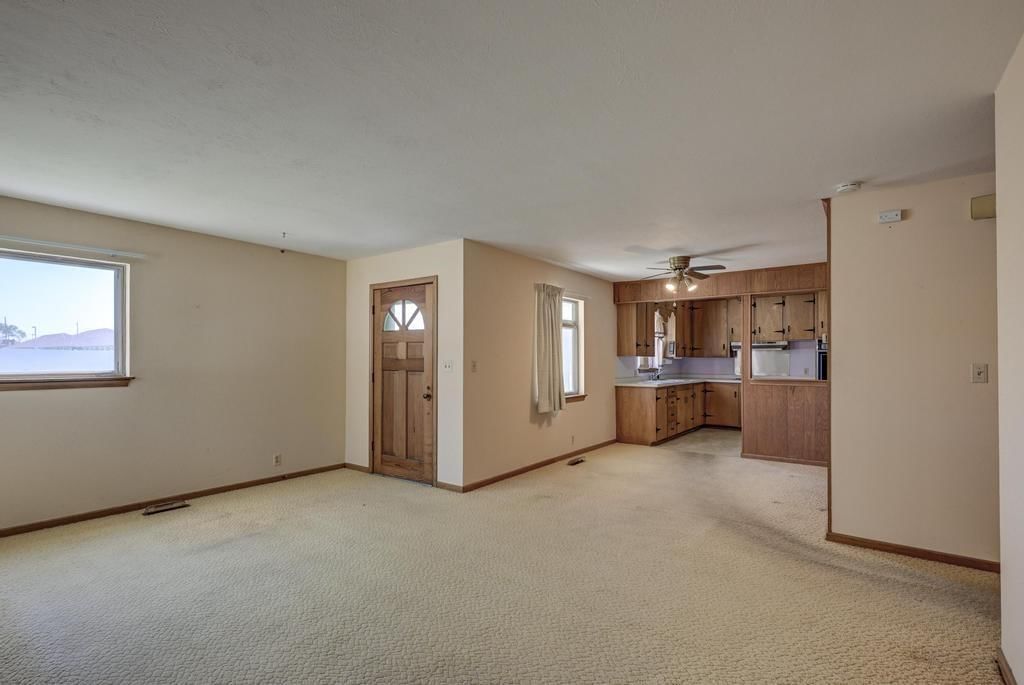 2147 S Main Street — photo 5