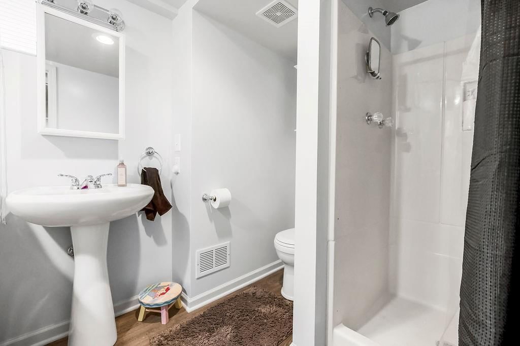 8512 Riggs Street — photo 22